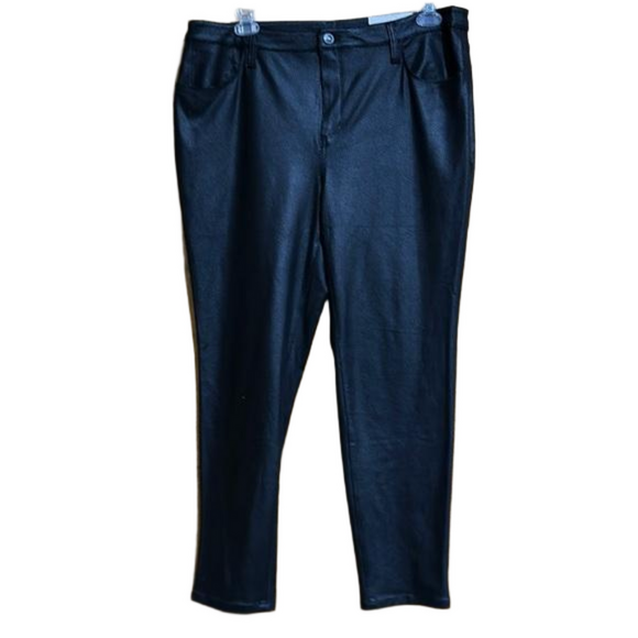 Chico’s Faux Pebbled Leather Slim Leg Five Pocket Pants Size 16 - NWT - Picture 1 of 6